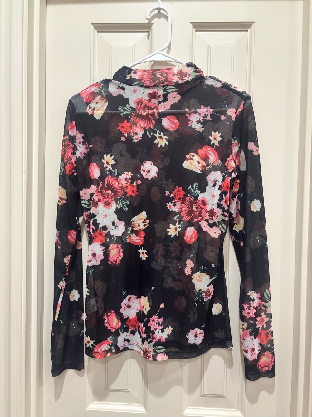 Black Floral Long-Sleeve Mesh Top